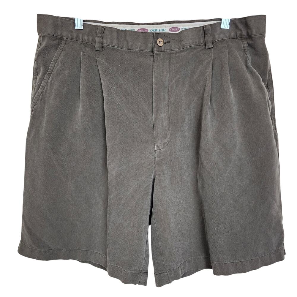 100% Silk Joseph & Feiss Size 38 Shorts